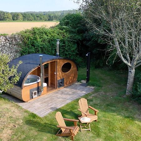 Manoir Du Vau D Arz Gites Et Chambres D Hotes Avec Piscine Malansac Kültér fotó